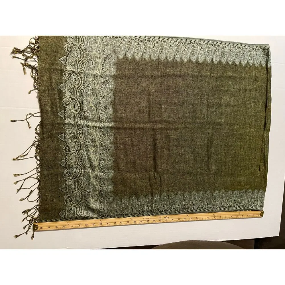 Women's Green Scarf 70 X 27‎